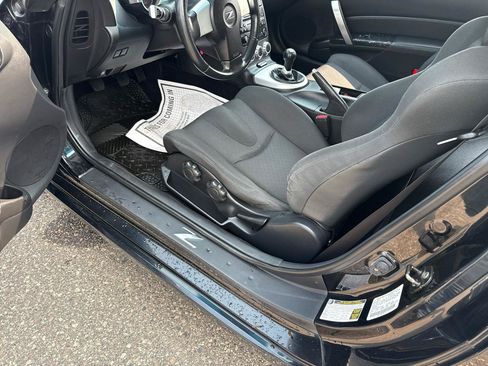 Used 2006 Nissan 350Z Coupe RWD image 13