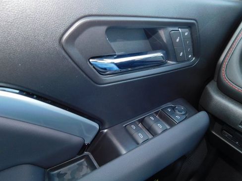 New 2025 Chevrolet Colorado Z71 w/ Technology Package image 28