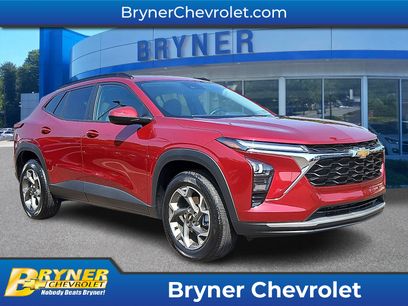 Used 2025 Chevrolet Trax LT w/ Driver Confidence Package