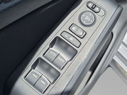 Used 2023 Honda Civic Sport image 16