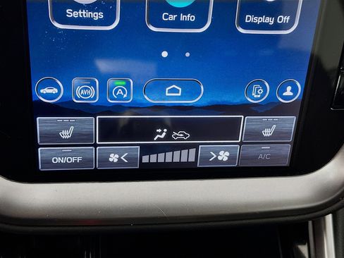 Used 2025 Subaru Outback Premium image 23