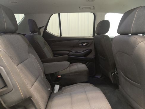 Used 2018 Chevrolet Traverse LT w/ LPO, Cargo Package image 19