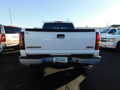 Used 2006 GMC Sierra 2500 W/T image 5