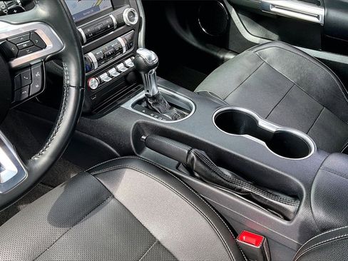 Used 2020 Ford Mustang Premium image 14