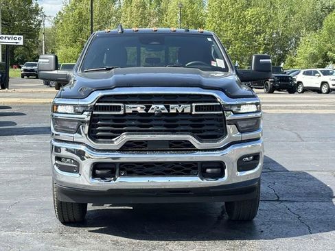 New 2025 RAM 2500 Tradesman image 27
