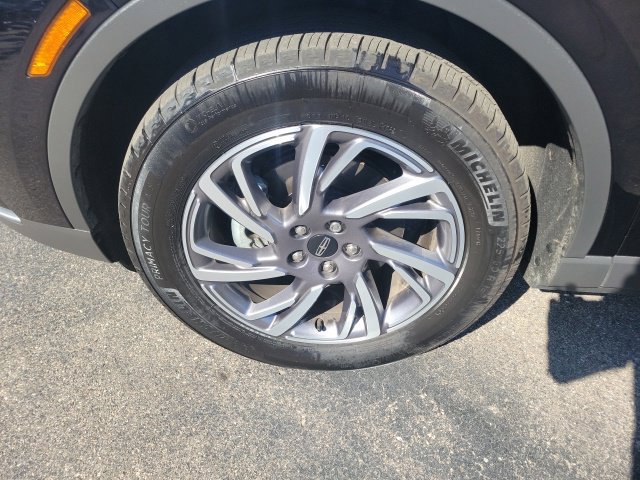 Certified 2024 Lincoln Corsair AWD image 13