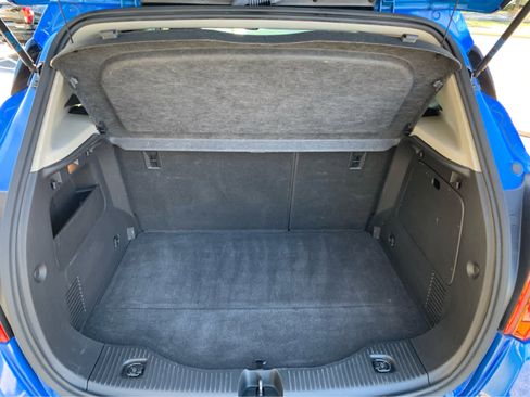 Used 2017 Buick Encore Essence image 6