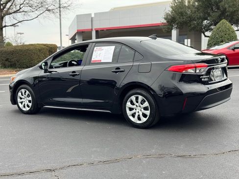 Used 2024 Toyota Corolla LE image 12