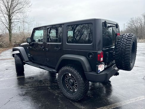 Used 2017 Jeep Wrangler Unlimited Sport w/ Quick Order Package 24S image 8