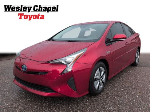 Used 2016 Toyota Prius Four w/ Advanced Technology Package FWD image 1