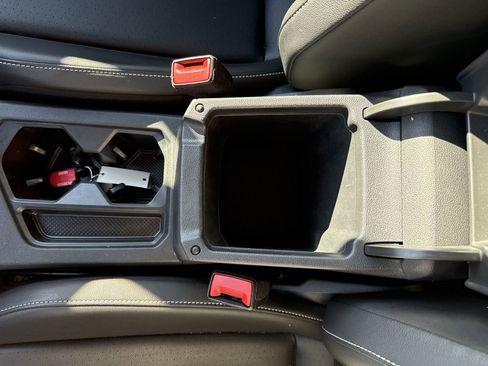 Used 2024 Volkswagen Tiguan SE R-Line w/ MDO Package, Two-Row image 23