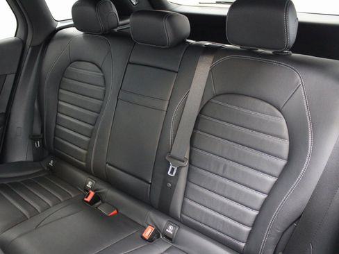 Used 2022 Mercedes-Benz GLC 300 4MATIC w/ Driver Assistance Package image 23