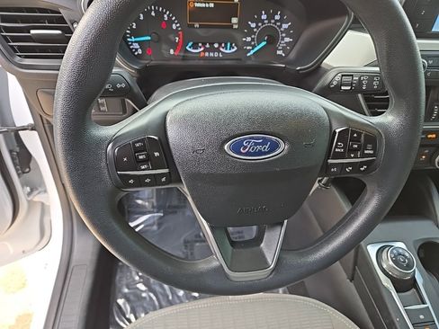 Used 2022 Ford Escape S image 23