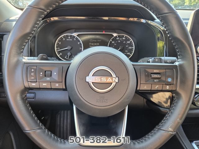 Used 2025 Nissan Pathfinder SV FWD image 29