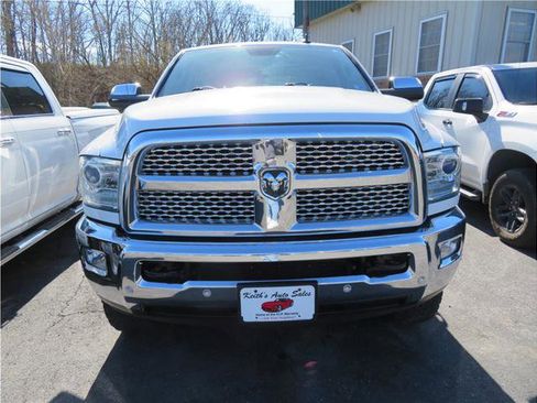 Used 2018 RAM 2500 Laramie w/ Off Road Package image 18