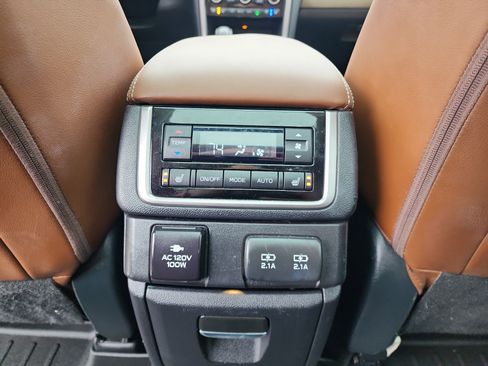 Used 2020 Subaru Ascent Touring w/ Popular Package #2A image 13