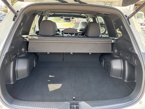 Certified 2025 Subaru Forester Premium AWD/4WD image 23
