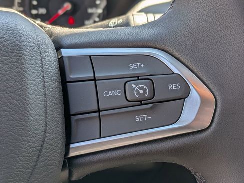 New 2026 Jeep Compass Latitude image 19