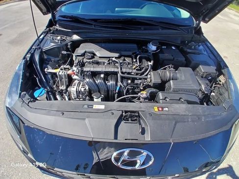 Used 2022 Hyundai Elantra SEL image 22