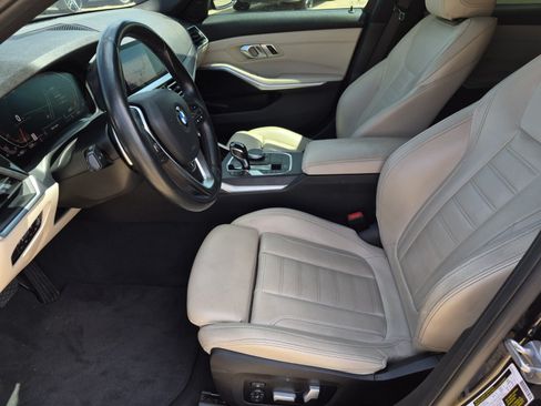 Used 2020 BMW 330i Sedan w/ Convenience Package RWD image 12