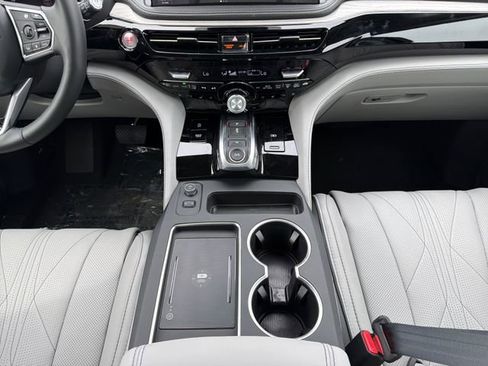 New 2026 Acura MDX SH-AWD w/ Advance Package image 24