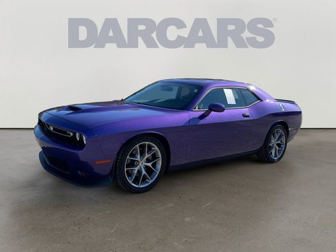 Used 2023 Dodge Challenger GT image 3