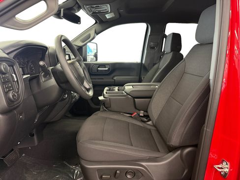 New 2026 Chevrolet Silverado 2500 Custom w/ Custom Value Package AWD/4WD image 9