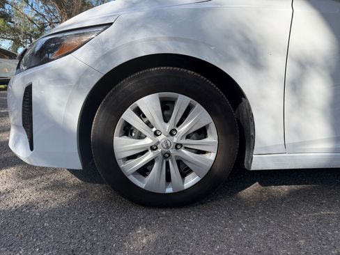 Used 2025 Nissan Sentra S image 24