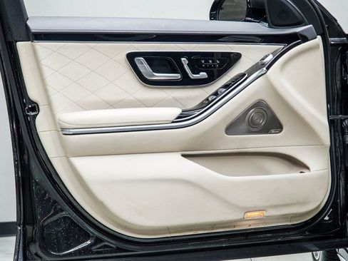 Used 2023 Mercedes-Benz S 580 4MATIC Sedan image 33