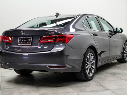 Used 2018 Acura TLX image 12