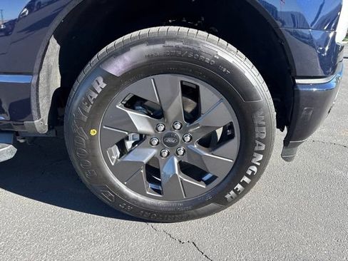 Used 2025 Ford F150 Lightning Lariat AWD/4WD image 9