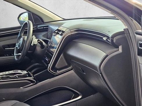 Certified 2022 Hyundai Tucson Limited FWD image 19