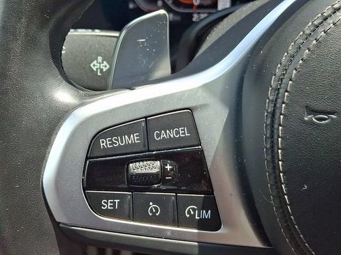 Used 2022 BMW X7 xDrive40i w/ M Sport Package AWD/4WD image 25