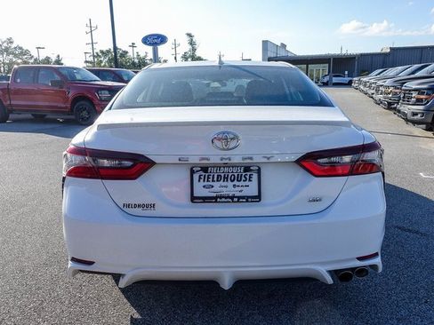 Used 2023 Toyota Camry SE image 17