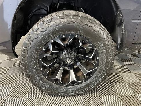 Used 2018 RAM 1500 Express w/ Express Value Package AWD/4WD image 8