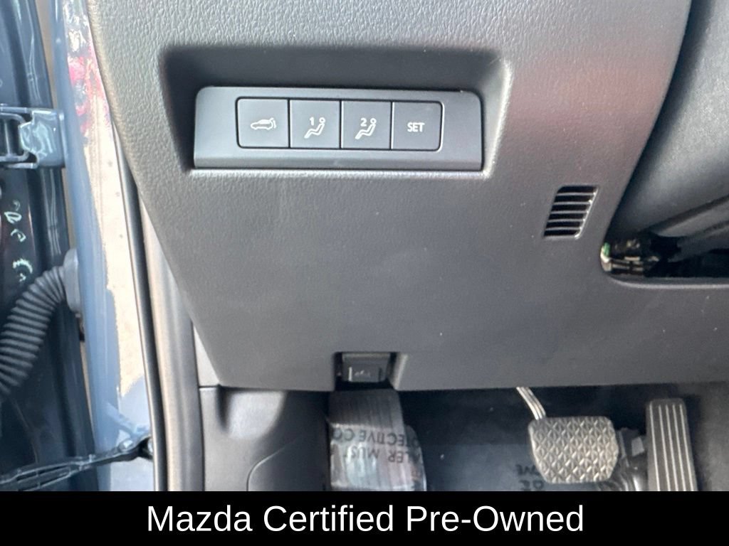 Certified 2025 MAZDA CX-70 Plug-In Hybrid w/ Premium Plus AWD/4WD image 53