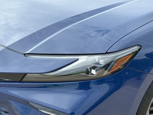 Used 2025 Toyota Camry XSE w/ Premium Package FWD image 4
