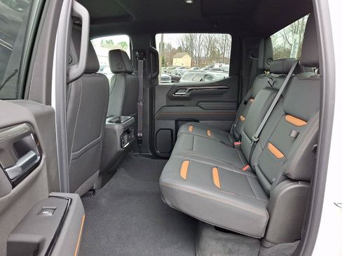 Used 2025 GMC Sierra 1500 AT4 AWD/4WD image 11