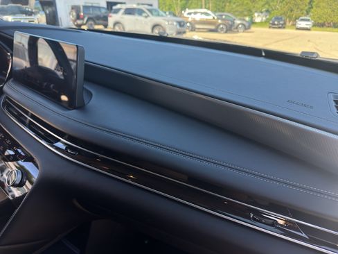 Used 2023 INFINITI QX60 Luxe AWD/4WD image 37