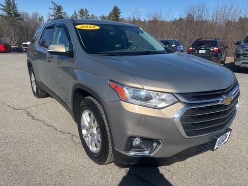 Used 2018 Chevrolet Traverse LT w/ LPO, Floor Liner Package image 8