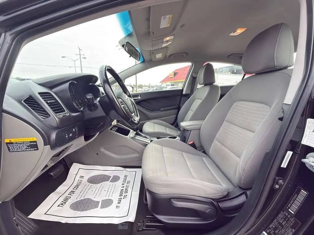 Used 2015 Kia Forte EX FWD image 9