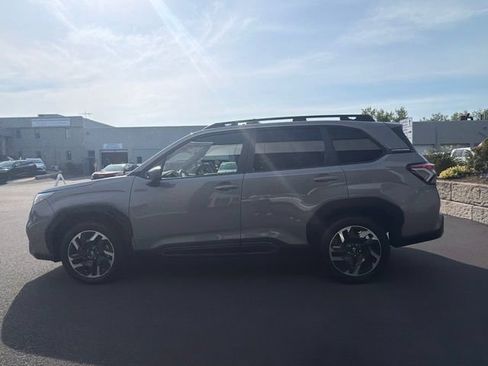 Certified 2025 Subaru Forester Limited AWD/4WD image 4