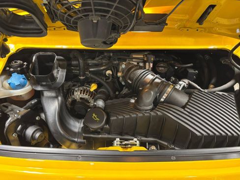 Used 2003 Porsche 911 GT3 RS image 16