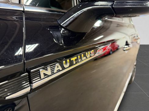 Used 2020 Lincoln Nautilus Reserve w/ Equipment Group 201A AWD/4WD image 42