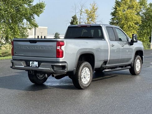 New 2026 Chevrolet Silverado 3500 LT w/ Z71 Off-Road Package AWD/4WD image 12