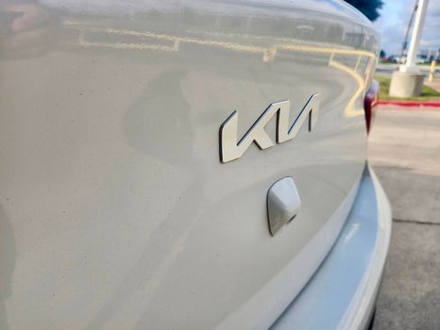 Used 2023 Kia Rio LX FWD image 10