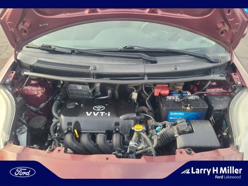 Used 2009 Toyota Yaris 2-Door Hatchback image 21