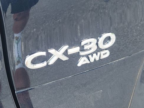Certified 2025 MAZDA CX-30 AWD 2.5 S w/ Premium Package image 9