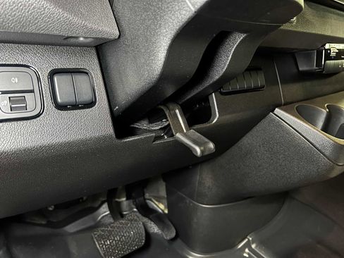 Used 2025 Mercedes-Benz Sprinter 2500 image 24