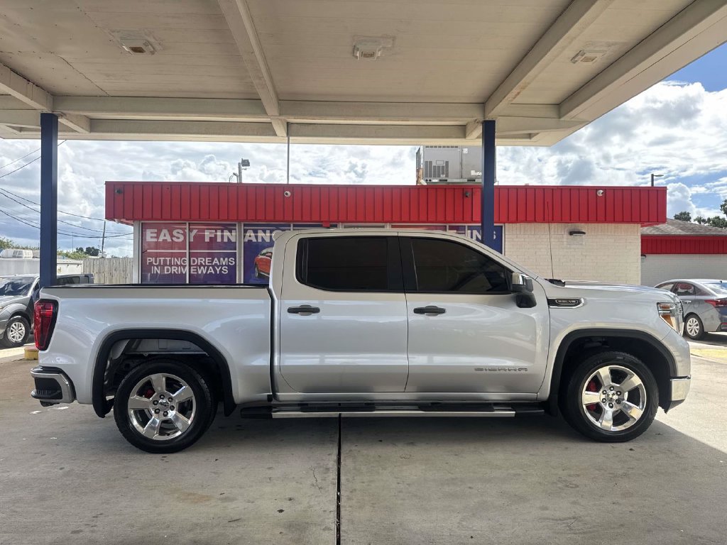 Used 2020 GMC Sierra 1500 2WD Crew Cab w/ Sierra Value Package image 10